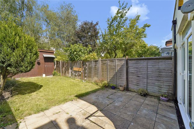 Westbere Road, Cricklewood, NW2 2 bed flat for sale