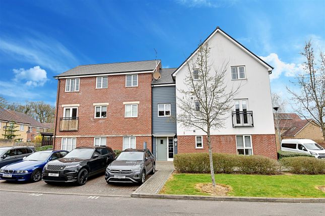 Buckwells Field, Bengeo SG14 2 bed flat for sale
