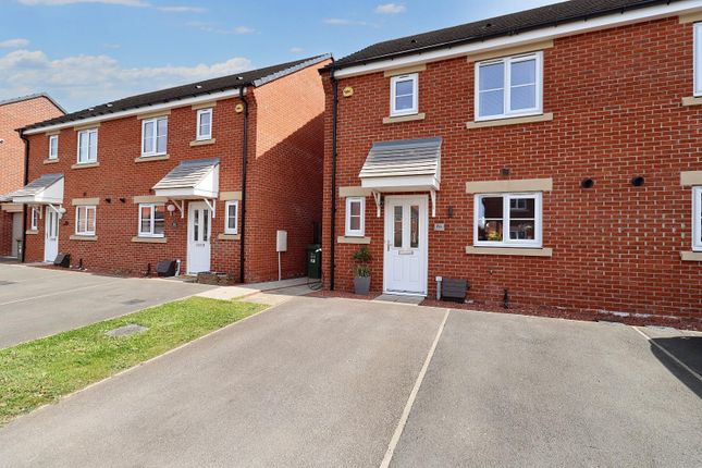 Sculptor Crescent, Queensgate... 3 bed semi