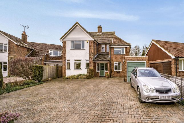 4 bed detached house