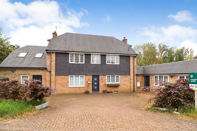 Mill Lane, Farnham GU10 4 bed detached house for sale