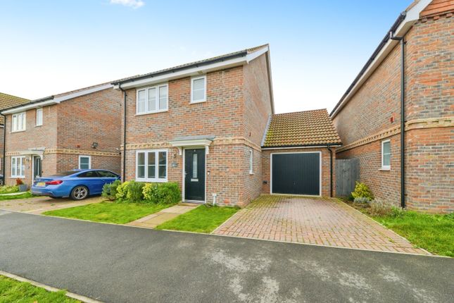 3 bed detached house