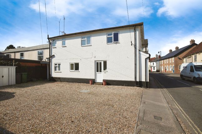 1 bedroom ground floor flat for sale