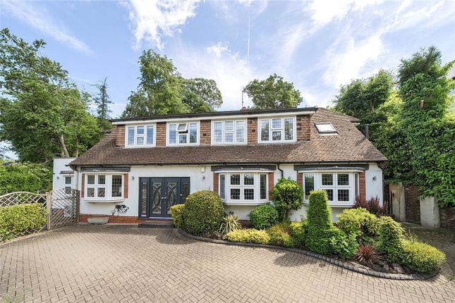 The Drive, Rickmansworth, Hertfordshire 5 bed detached house for sale