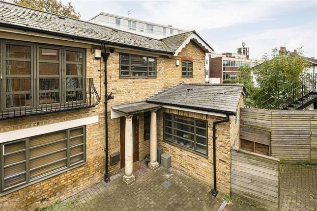 Meadowcourt Road, London SE3 2 bed end of terrace house for sale