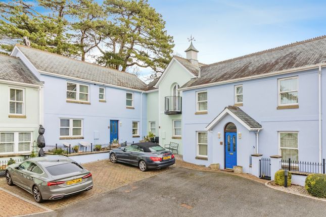 3 bed mews