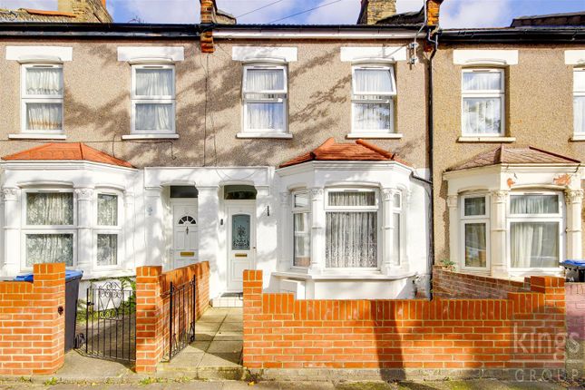 Warwick Road, Edmonton, N18 2 bed terraced house for sale