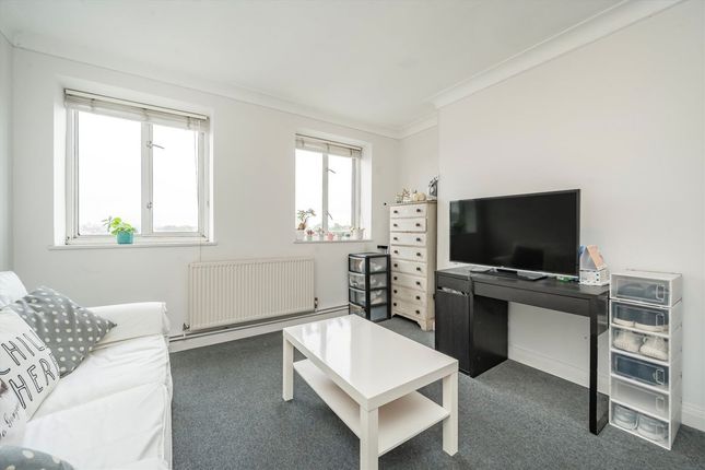 2 bed flat