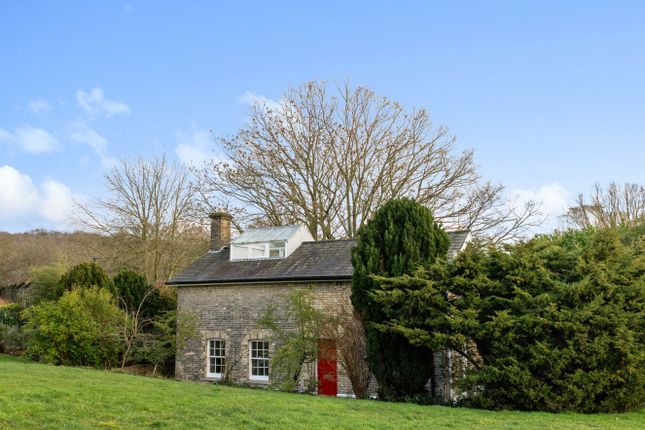 2 bedroom house for sale