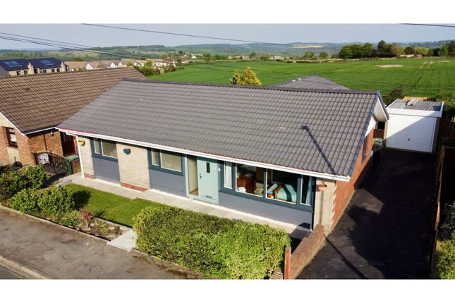 4 bedroom detached bungalow for sale