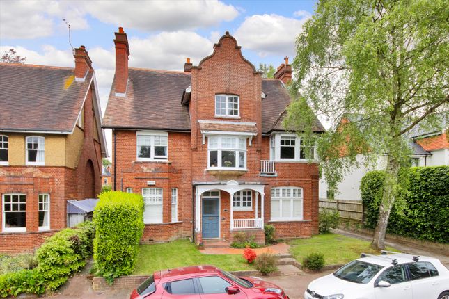 Molyneux Park Road, Tunbridge Wells... 2 bed flat for sale