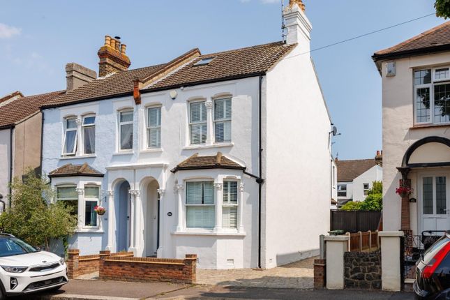 3 bed semi-detached house