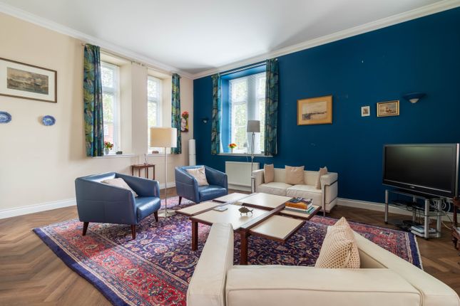 4 bedroom apartment for sale