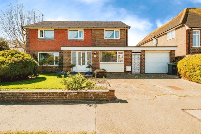 4 bed detached house