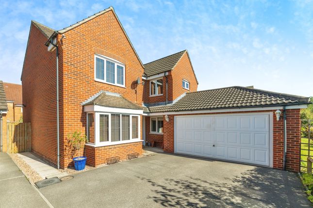 4 bed detached house