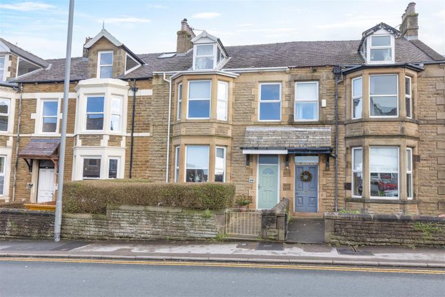 6 bedroom terraced house for sale