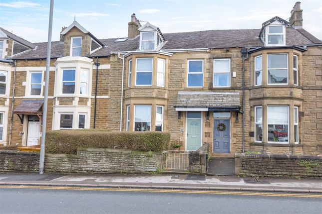 6 bedroom terraced house for sale