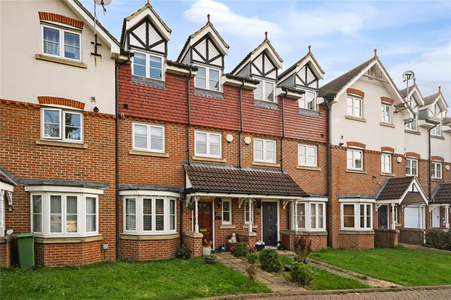 4 bedroom terraced house for sale