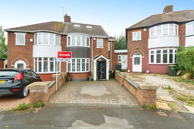 5 bedroom semi-detached house for sale