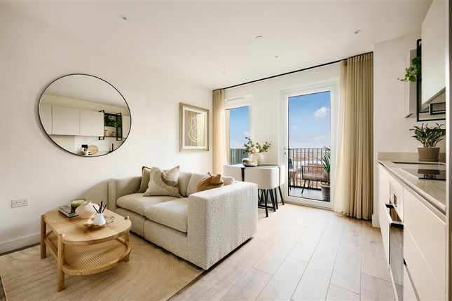 Studio flat for sale