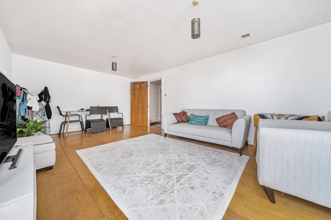 Barrier Point Road, Silvertown... 1 bed flat for sale