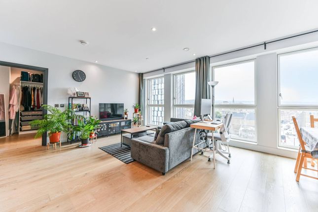 High Street, Central Croydon... 2 bed flat for sale