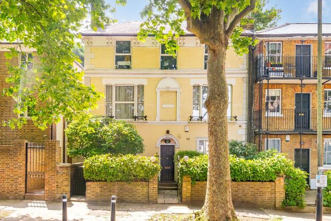 7 bedroom semi-detached house for sale