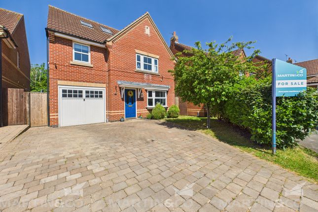 5 bedroom detached house for sale