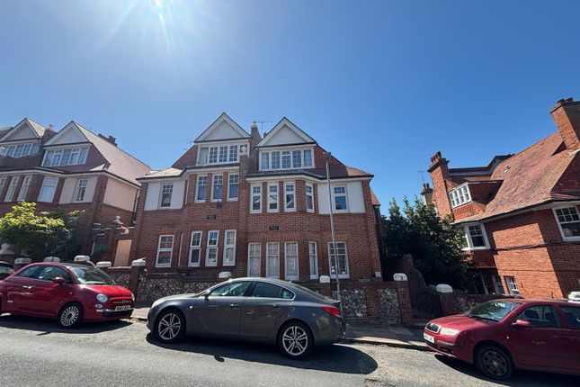 South Cliff Avenue, Eastbourne 1 bed flat for sale