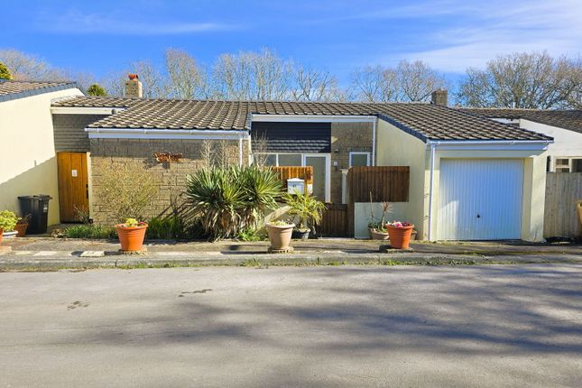 Townswell Close, Saltash PL12 3 bed detached bungalow for sale