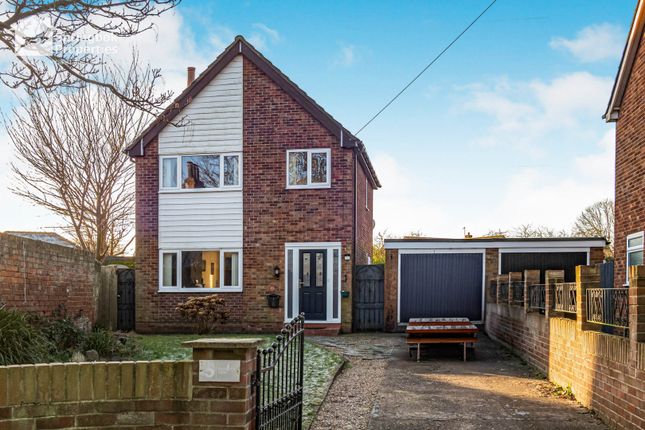 3 bed detached house