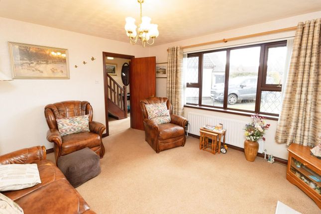 3 bed semi-detached house