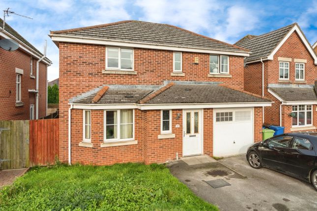 4 bed detached house