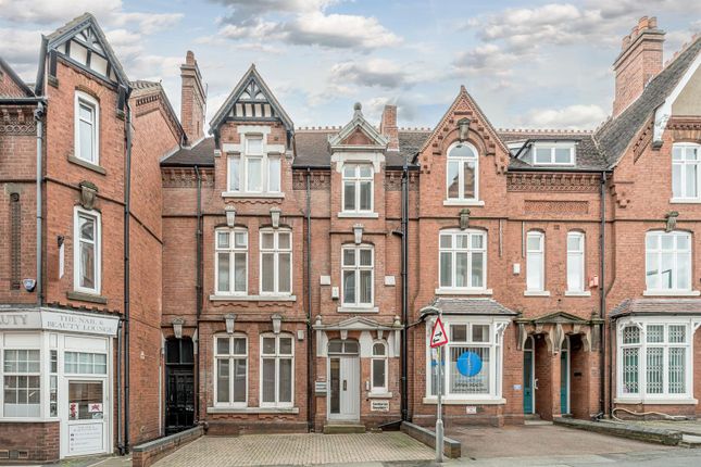 Church Street, Stourbridge, DY8 1LT 4 bed terraced house for sale