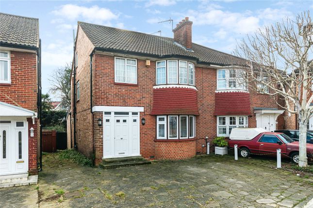 Vyner Road, London, W3 4 bed house for sale