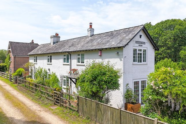 Beaulieu Road, Brockenhurst, SO42 3 bed cottage for sale