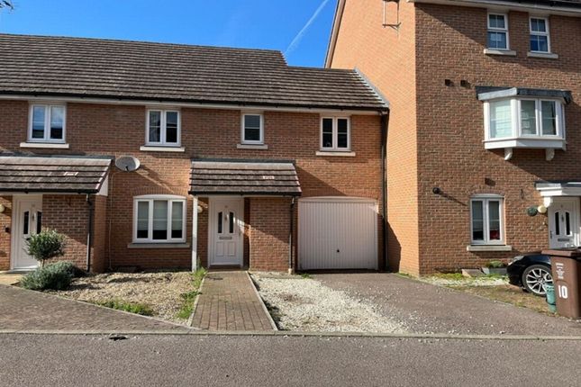 Avian Avenue, Frogmore, AL2 3 bed terraced house for sale