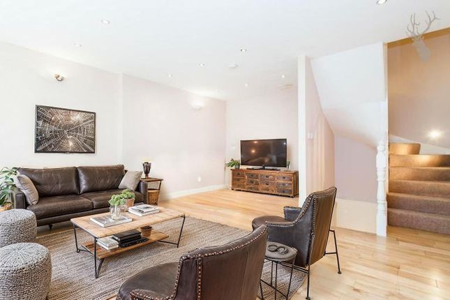 Voss Street, Bethnal Green 3 bed townhouse for sale