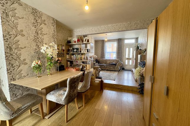 Cromer Road, Ipswich 3 bed terraced house for sale