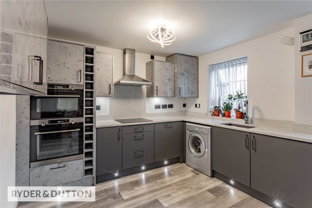 Stanley Way, Kingsway Village... 3 bed townhouse for sale