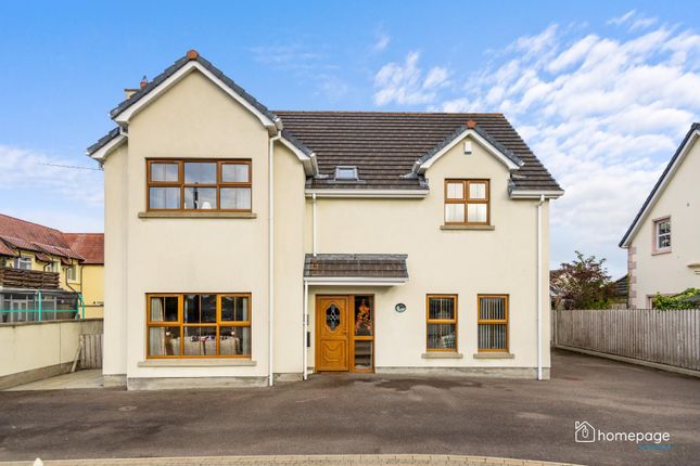 4 bed detached house