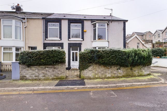 6 bed end terrace house