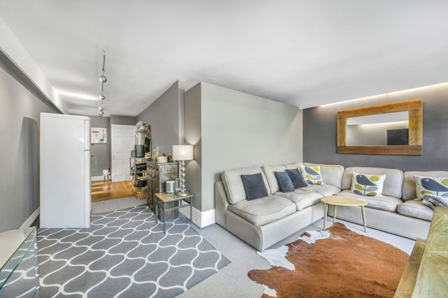 Kendal Steps, St. Georges Fields, London 1 bed flat for sale