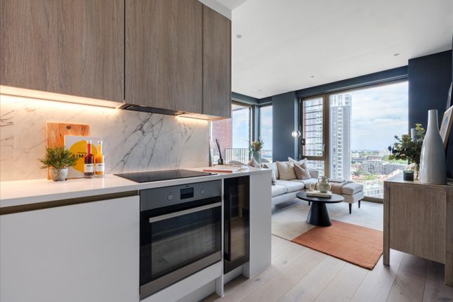 The Arc, City Road, London, EC1V 1 bed flat for sale