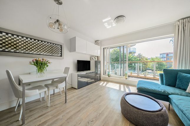 2 bed flat
