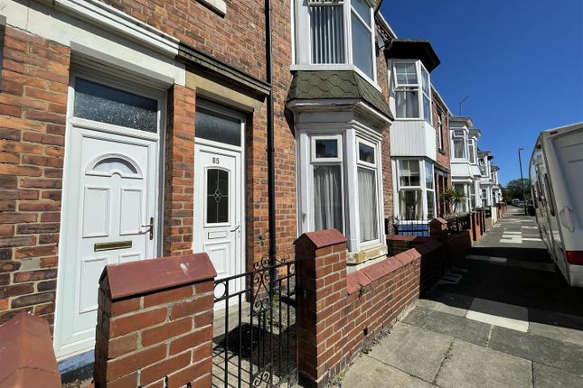 Hyde Street, South Shields 2 bed flat for sale
