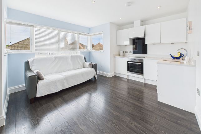 Chaucer Court, Bromley BR2 1 bed apartment for sale