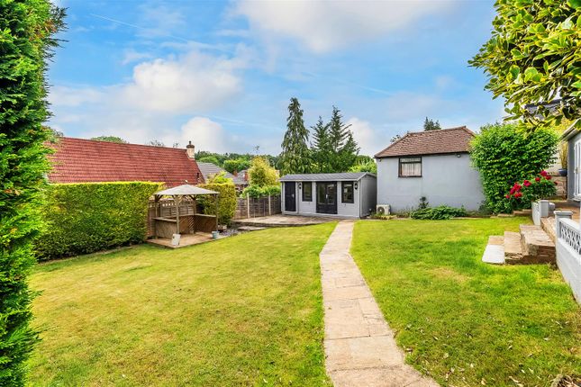 3 bedroom chalet for sale