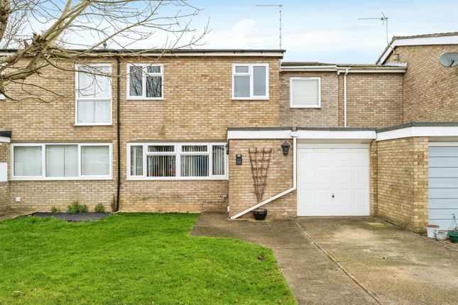 4 bed semi-detached house