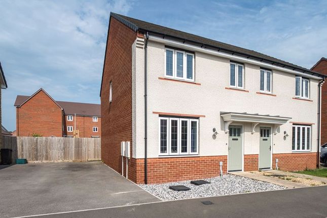 3 bedroom semi-detached house for sale